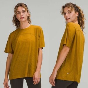 Lululemon Relaxed Fit Training Tee